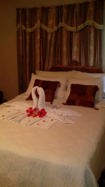 ***  Ocean Breeze Hotel Southfield Jamaica